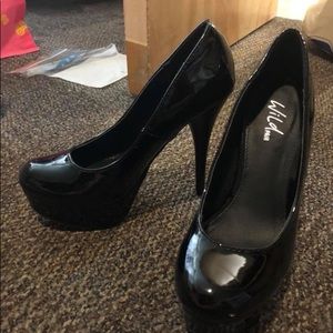 Brand new Black pumps size 6.5